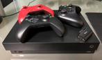 Xbox one x 1TB black edition + 3 controllers en disctray, Ophalen, Zo goed als nieuw, 1 TB, Met 3 controllers of meer