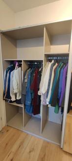 Free closet; good as new; giving away due to move, Huis en Inrichting, Kasten | Kledingkasten, Ophalen, 200 cm of meer, Met hangruimte