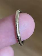 14 karaat geelgouden bamboe ring, 18 tot 19, Ophalen of Verzenden, Zo goed als nieuw, Dame