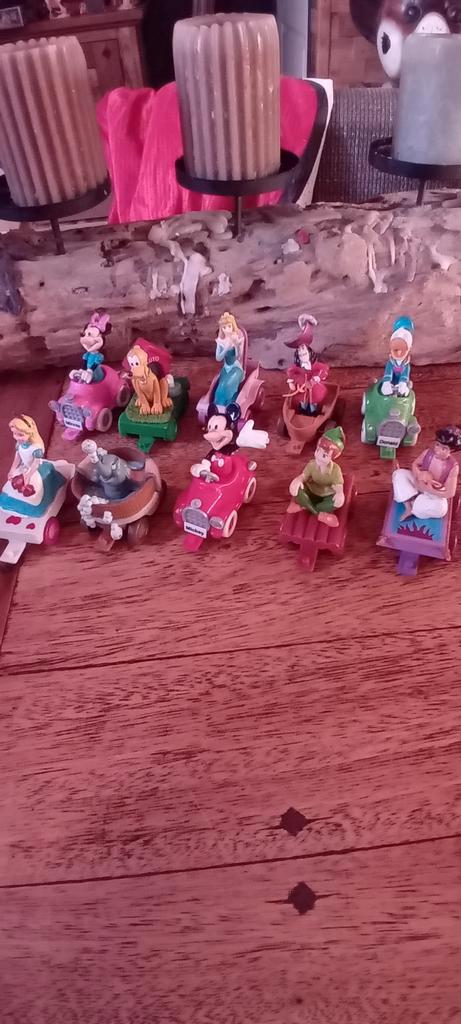 Disney Figuren Trein - Diverse Karakters, Verzamelen, Diddl, Gebruikt, Beeldje of Figuurtje, Verschillende figuren, Ophalen of Verzenden