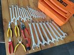 Steek/ringsleutels, pijpsnijder, tangen, schaar, striptang, Doe-het-zelf en Verbouw, Gereedschap | Handgereedschap, Ophalen, Zo goed als nieuw