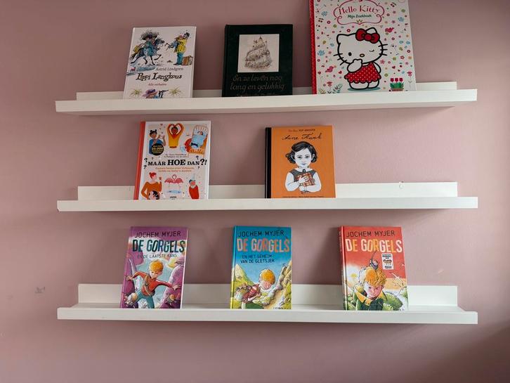 3x IKEA Mosslanda Schilderijplank 115cm, Huis en Inrichting, Woonaccessoires | Wandplanken en Boekenplanken, Gebruikt, Ophalen