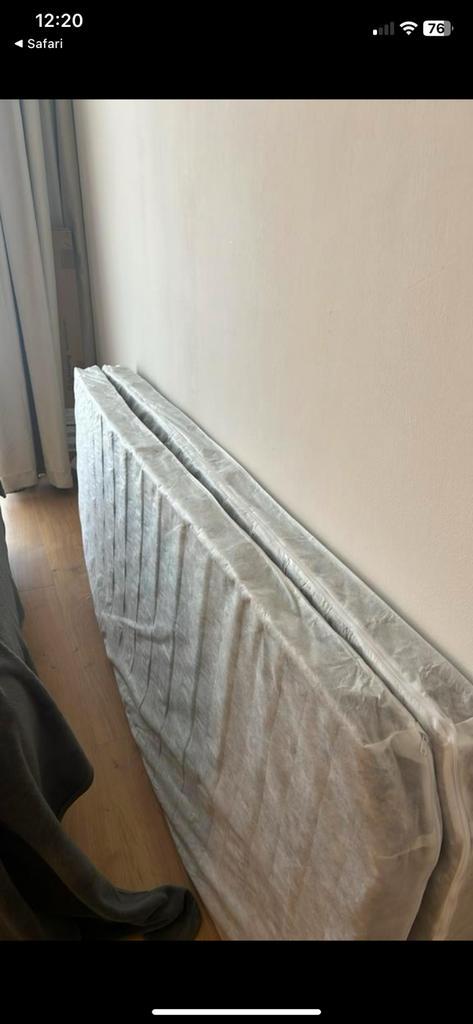 Vering voor ONDER N MATRAS op n boxspring folungen ikea, Huis en Inrichting, Slaapkamer | Matrassen en Bedbodems, Zo goed als nieuw