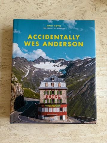 "Accidentally Wes Anderson" by Wally Koval - English Book beschikbaar voor biedingen