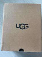 Ugg ultra mini chestnut, Kleding | Dames, Schoenen, Ophalen of Verzenden, Bruin