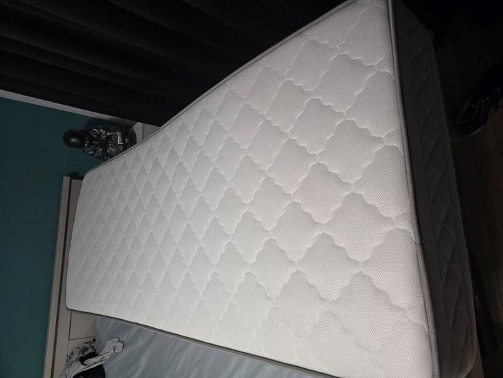 Pocketveermatras 80 x 200, Huis en Inrichting, Slaapkamer | Matrassen en Bedbodems, Zo goed als nieuw, 200 cm, Eenpersoons, Ophalen