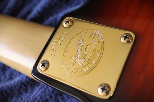 Fender Jazz Bass - 50th anniversary, Muziek en Instrumenten, Snaarinstrumenten | Gitaren | Bas, Zo goed als nieuw, Elektrisch