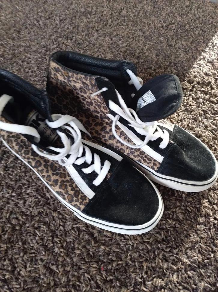 British Knights hoge sneakers in panterprint maat 41 NIEUW!, Kleding | Dames, Schoenen, Nieuw, Sneakers of Gympen, Ophalen of Verzenden