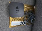 Apple TV kastje met afstandbediening (alleen ophalen), Audio, Tv en Foto, Overige Audio, Tv en Foto, Ophalen, Zo goed als nieuw