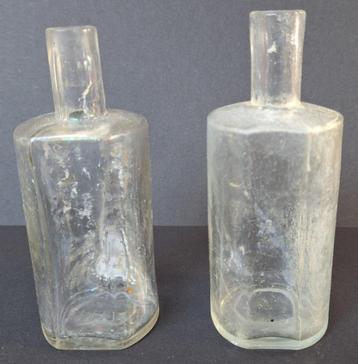 2 Oude flesjes - Adv S 445 beschikbaar voor biedingen