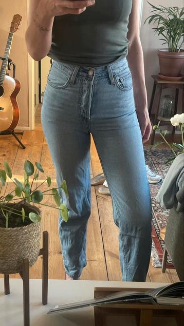 Levi’s Ribcage straight ankle jeans 25*31 beschikbaar voor biedingen
