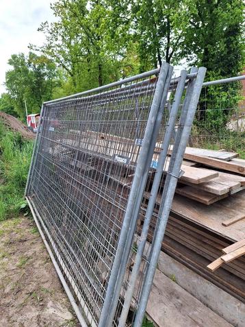 Bouwhekken beschikbaar voor biedingen