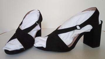 Zwarte sandalettes/feestelijke schoenen Maat 40 Hak 9 cm beschikbaar voor biedingen
