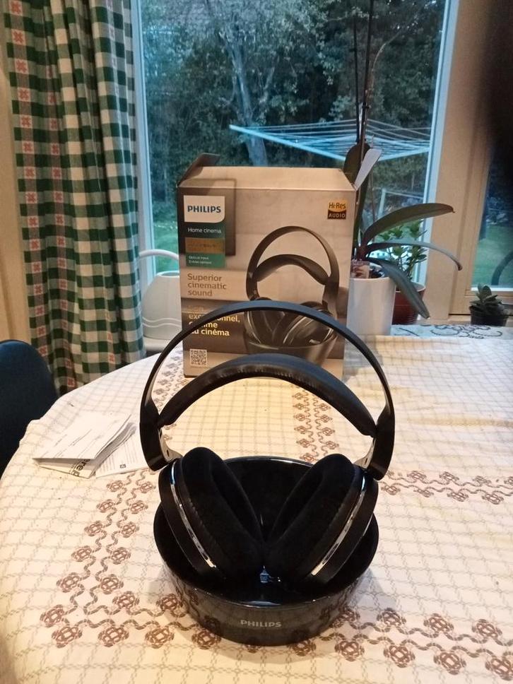 Philips SHD8850 Draadloze Home Cinema Koptelefoon, Audio, Tv en Foto, Koptelefoons, Zo goed als nieuw, Over oor (circumaural)