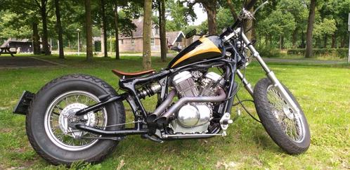 Prachtige Honda Shadow VT 600 Bobber, Motoren, Motoren | Honda, Particulier, Chopper, 12 t/m 35 kW, 2 cilinders, Minimaal motorrijbewijs A2