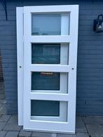 2 deuren gratis!, Doe-het-zelf en Verbouw, Kozijnen en Schuifpuien, Gebruikt, Deurkozijn, Inclusief glas, Hout