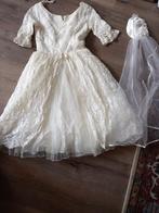 vintage trouwjurk, Onbekend, Ophalen of Verzenden, Gedragen