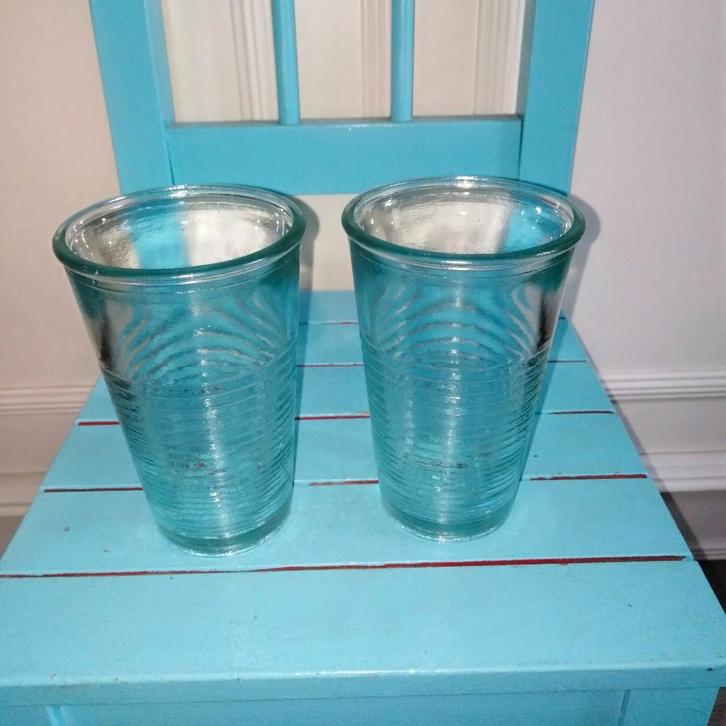 Jamie Oliver waterglazen geribbeld lichtgroen 2 stuks, Huis en Inrichting, Keuken | Servies, Gebruikt, Glas of Glazen, Overige stijlen