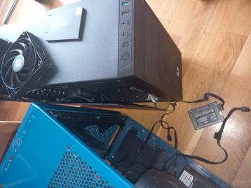 Computer onderdelen beschikbaar voor biedingen