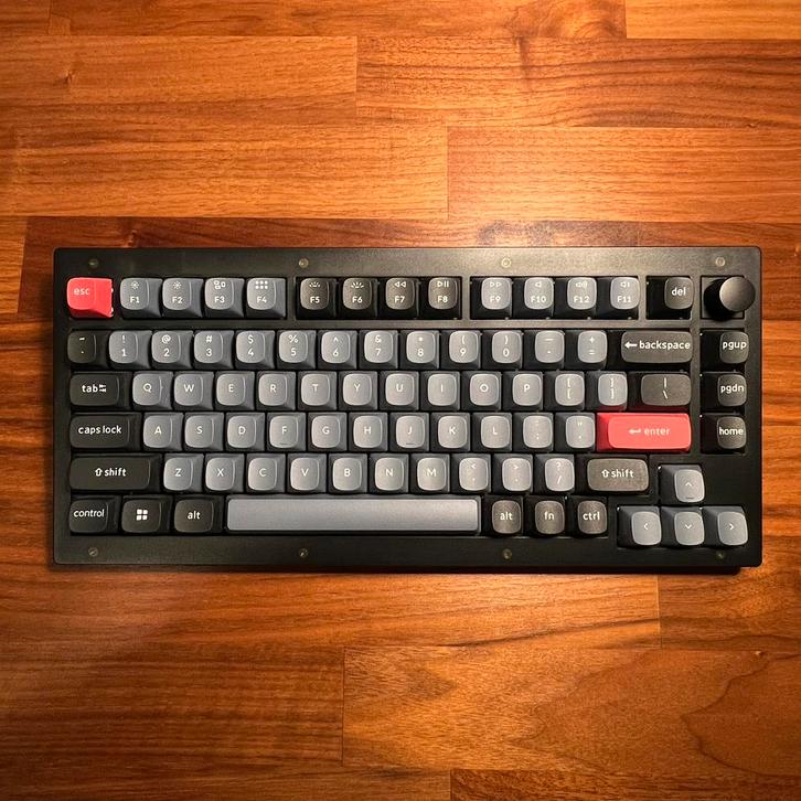 (Top staat!) Keychron V1 toetsenbord + extra keys, Computers en Software, Toetsenborden, Zo goed als nieuw, Qwerty, Bedraad, Ophalen