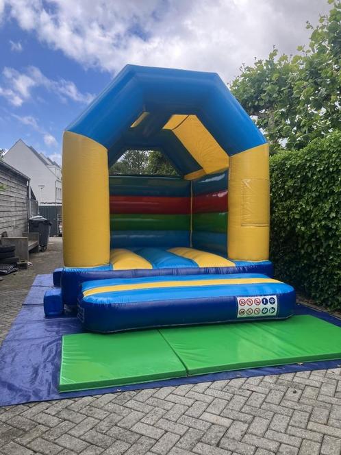 Midi Standaard Springkussen te huur €65,-  incl btw, Hobby en Vrije tijd, Feestartikelen | Verhuur, Zo goed als nieuw, Overige