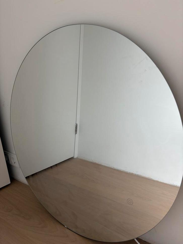 Ronde badkamer spiegel met verlichting - 80cm, Huis en Inrichting, Badkamer | Badkamermeubels, Zo goed als nieuw, Spiegelkast