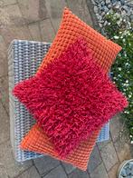 3 leuke sierkussens, Huis en Inrichting, Woonaccessoires | Kussens, Ophalen, Zo goed als nieuw, Oranje, Vierkant