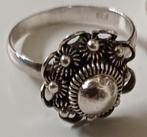 Antiek zilveren zeeuwse knop/knoop ring, Gebruikt, Ophalen of Verzenden, Kleiner dan 17, Dame of Heer