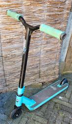 Slamm stuntstep, Fietsen en Brommers, Steps, Ophalen, Gebruikt, Gewone step