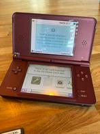 Nintendo DSi XL +spellen o.a. Mario Kart en Super Mario Bros, Spelcomputers en Games, Spelcomputers | Nintendo DS, Met games, Overige kleuren
