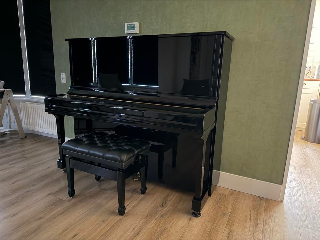 Yamaha U30Bl piano – topstaat, Muziek en Instrumenten, Ophalen, Gebruikt, Zwart, Piano