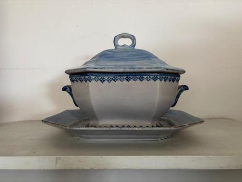 Soepterrine met schaal, Huis en Inrichting, Keuken | Servies, Nieuw, Schaal of Schalen, Overige stijlen, Aardewerk, Ophalen of Verzenden