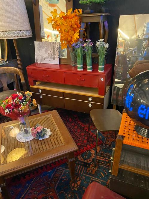Vintage & Brocante, Verzamelen, Merken en Reclamevoorwerpen, Ophalen