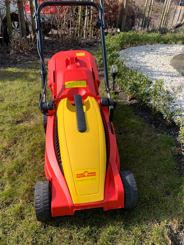TE KOOP: Wolf Garten grasmaaier electrisch (weinig gebruikt), Tuin en Terras, Grasmaaiers, Zo goed als nieuw, Ophalen