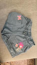 Laatste kans! C&A kort broekje mt 128, Ophalen of Verzenden, Zo goed als nieuw, Meisje, Broek