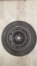 4 winterbanden met stalen velgen zo goed als nieuw, Ophalen, Zo goed als nieuw