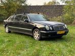Mercedes-Benz E200 Limo 1996, Auto's, Automaat, 1998 cc, Zwart, 4 cilinders