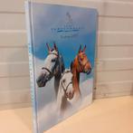 Nr. 813 Stal Eurocommerce Yearbook 2009, Boeken, Dieren en Huisdieren, Gelezen, Ophalen of Verzenden, Paarden of Pony's