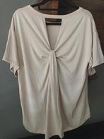 Travel t shirt beige en gebroken wit/ ecru 2 stuks  nieuw, Ophalen of Verzenden