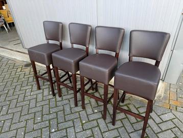 Barkrukken rugleuning krukken krukken bar kroeg cafe  beschikbaar voor biedingen