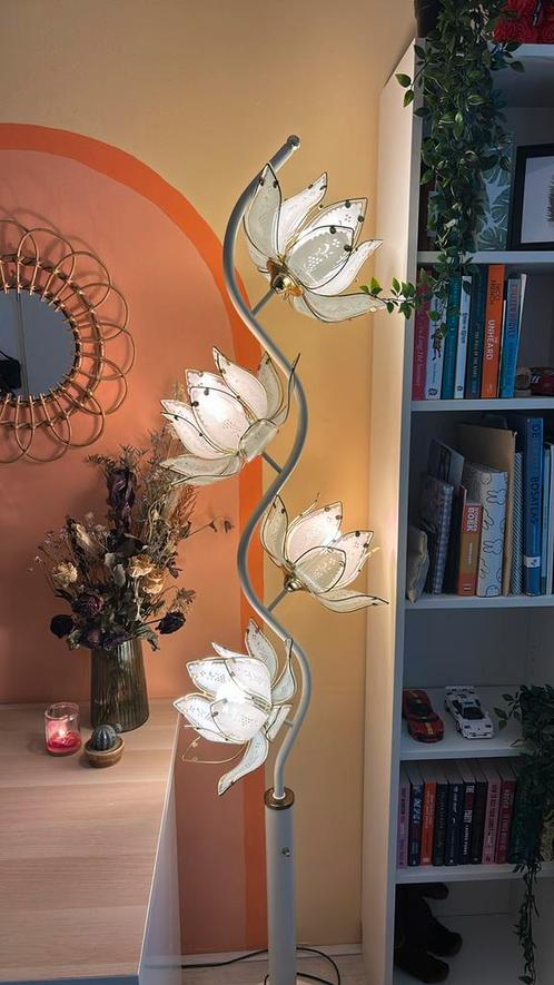 Lotus lamp vintage, Huis en Inrichting, Lampen | Vloerlampen, Gebruikt, 150 tot 200 cm, Glas, Metaal, Ophalen