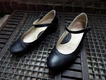 Maat 37 * Zwarte Ecco schoenen met apart hakje beschikbaar voor biedingen