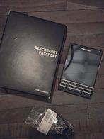 Blackberry Passport 2 - Nieuwstaat, Telecommunicatie, Mobiele telefoons | Blackberry, Zwart, Ophalen of Verzenden, Zo goed als nieuw