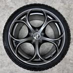 19 inch quadrifoglio velgen + winterbanden Giulia QV, Auto-onderdelen, Banden en Velgen, 18 inch, 245 mm, Banden en Velgen, Nieuw