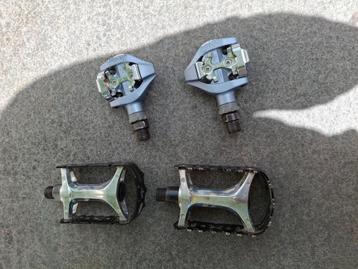 2 sets fietspedalen beschikbaar voor biedingen
