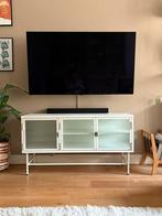 Tv-meubel in metaal en glas, Huis en Inrichting, Kasten | Televisiemeubels, Ophalen, 100 tot 150 cm, Zo goed als nieuw, Glas