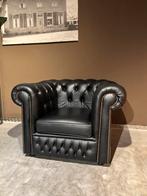 Chesterfield Clubfauteuil Zwart Leer izgs, Ophalen, Stoer Industrieel, Www.plein5living.nl, Zo goed als nieuw