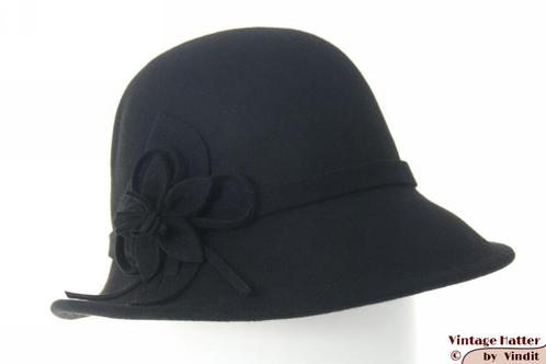 Dames dophoed Hawkins zwart vilt met vilten bloem 55-57 new, Kleding | Dames, Hoeden en Petten, Nieuw, Hoed, One size fits all