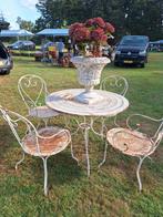Prachtige Franse bistro set. Tuintafel en 4 stoelen, Ophalen, Overige materialen, 2 zitplaatsen