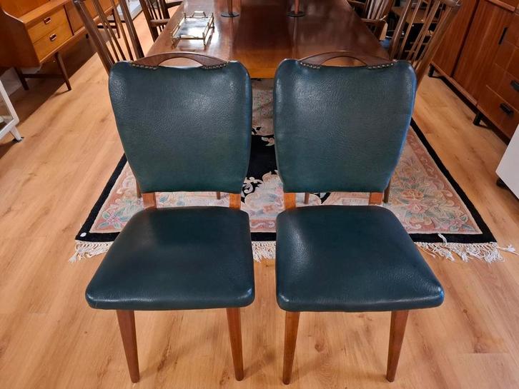 2x Vintage teak eetkamerstoelen groen skai stoel, Huis en Inrichting, Stoelen, Zo goed als nieuw, Twee, Hout, Kunststof, Overige kleuren